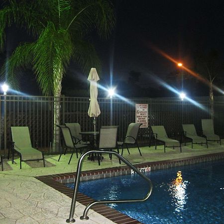 Best Western Plus Orange County Vidor Bagian luar foto