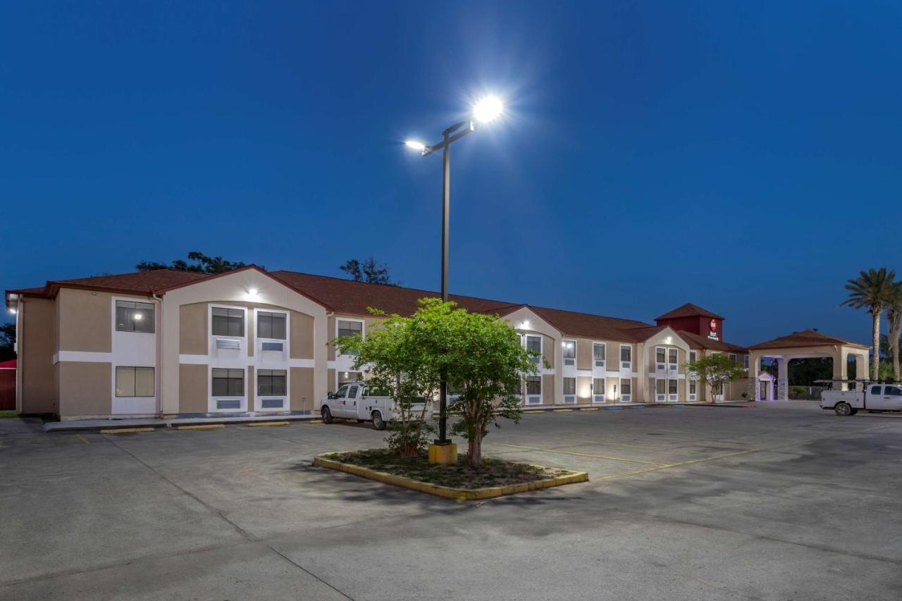 Best Western Plus Orange County Vidor Bagian luar foto