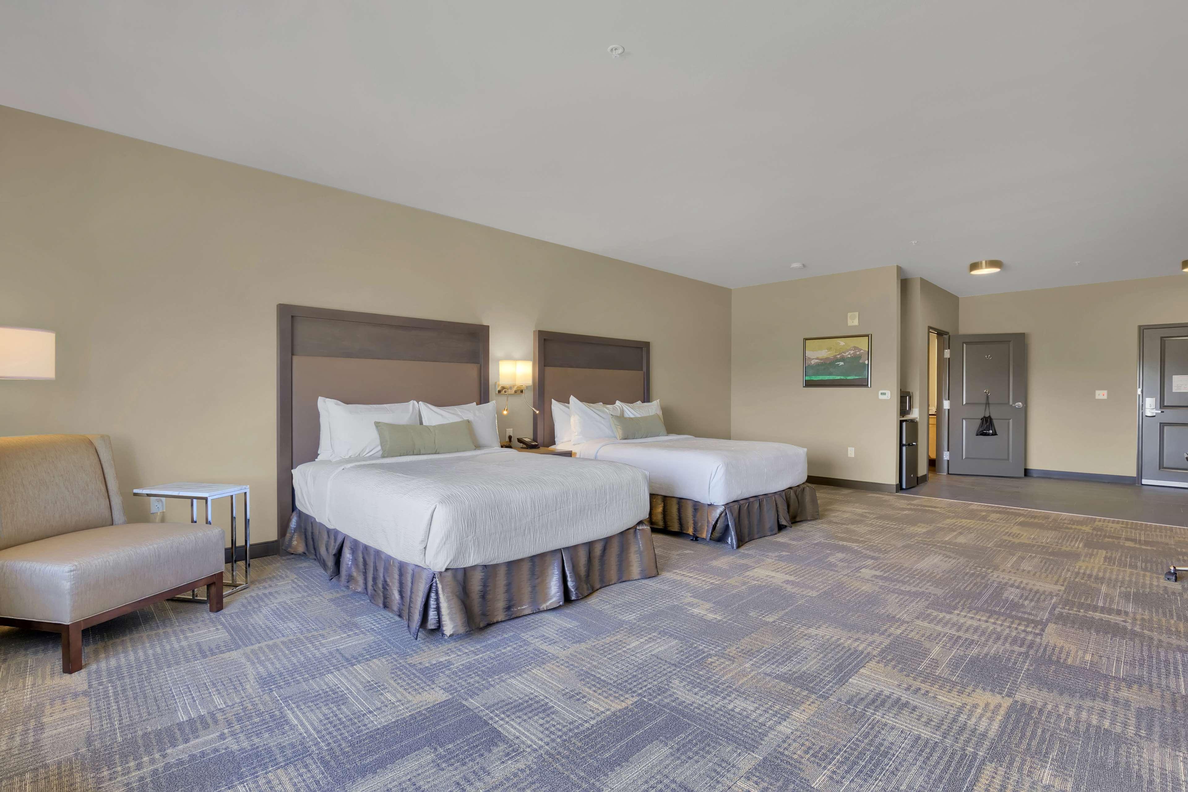 Best Western Plus Orange County Vidor Bagian luar foto