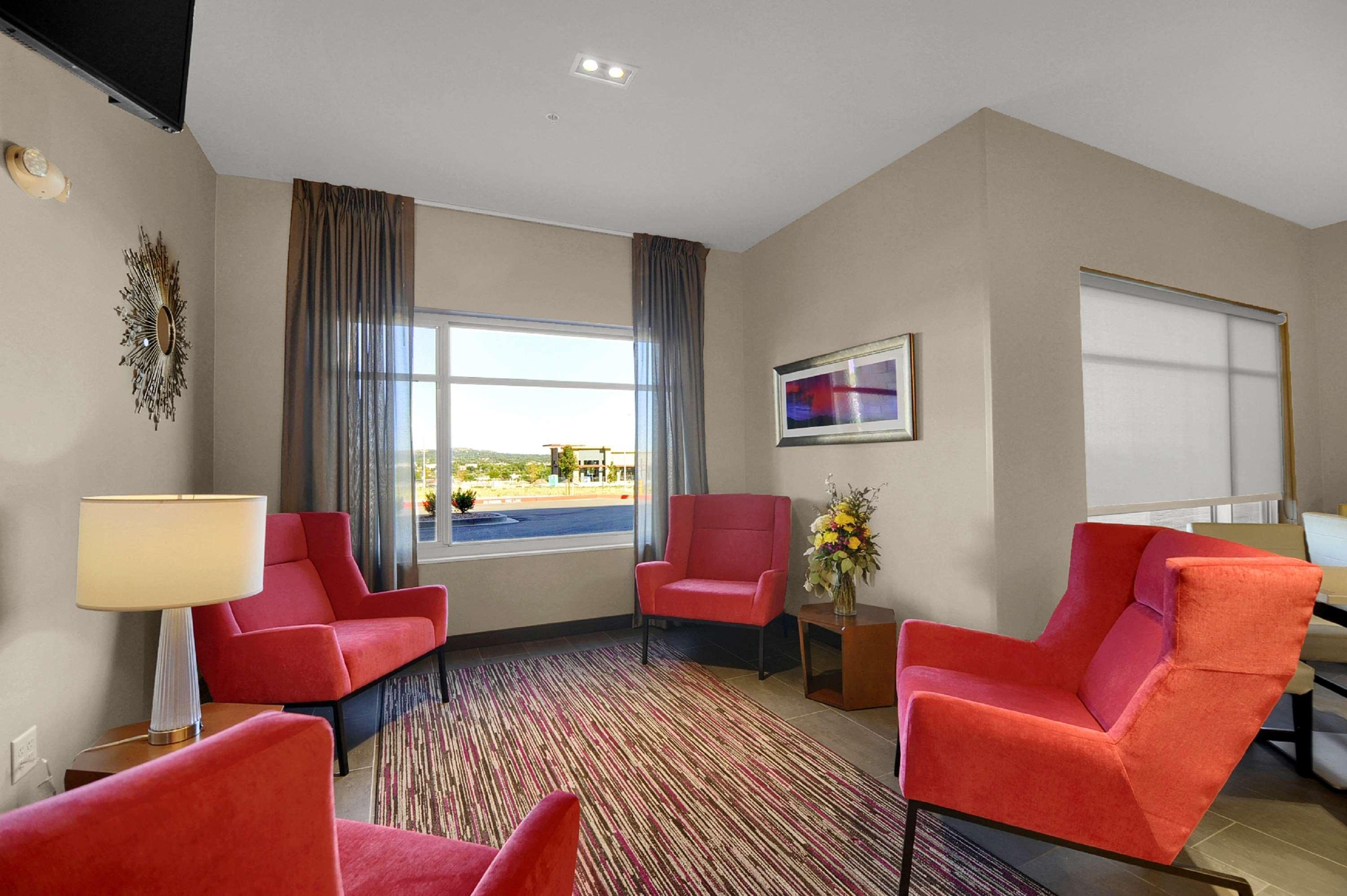 Best Western Plus Orange County Vidor Bagian luar foto
